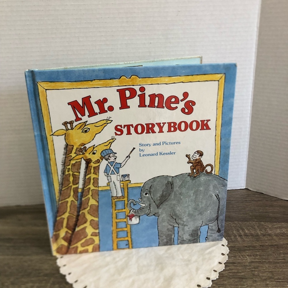 Vtg 1982 Mr. Pine's Storybook by Leonard Kessler Rare